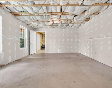 153 Fitzroy Lane - Photo Thumbnail 49
