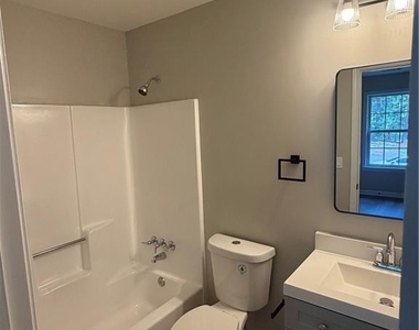 1286 N Lea Court Se - Photo Thumbnail 7