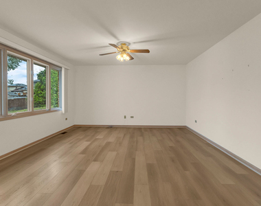 9147 Boardwalk Terrace - Photo Thumbnail 7