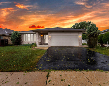 9147 Boardwalk Terrace - Photo Thumbnail 32