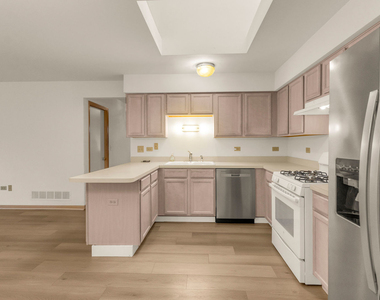 9147 Boardwalk Terrace - Photo Thumbnail 6