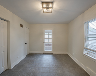 219 Spring Avenue - Photo Thumbnail 10
