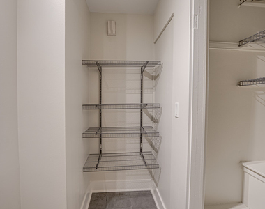 219 Spring Avenue - Photo Thumbnail 9