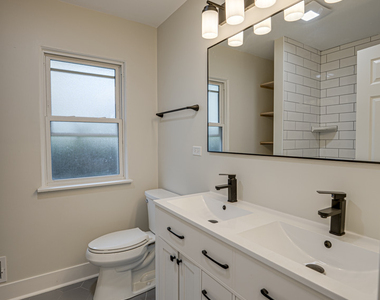 219 Spring Avenue - Photo Thumbnail 18