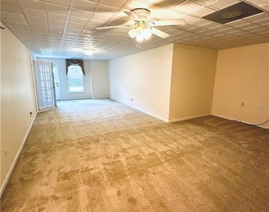811 Valley Drive - Photo Thumbnail 24