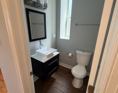 2724 W 16th Street - Photo Thumbnail 13