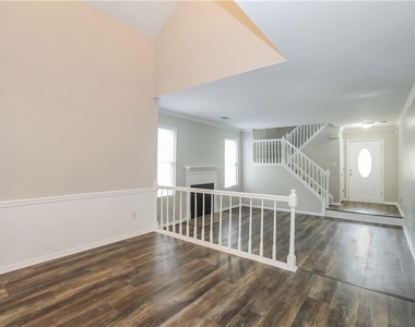 442 Sherwood Oaks Road - Photo Thumbnail 7