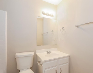 442 Sherwood Oaks Road - Photo Thumbnail 13