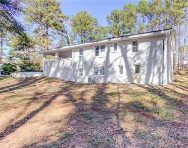 154 Huston Drive - Photo Thumbnail 1