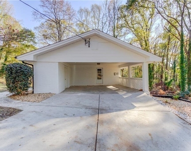 154 Huston Drive - Photo Thumbnail 3
