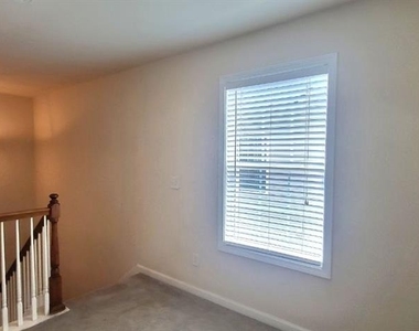 1659 Sentinel View Drive - Photo Thumbnail 11