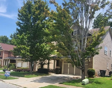 1659 Sentinel View Drive - Photo Thumbnail 3