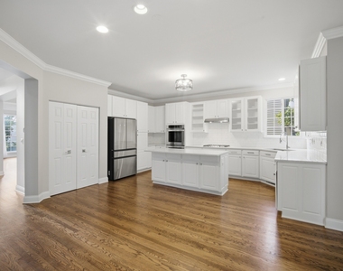 5280 Burnham Street - Photo Thumbnail 9