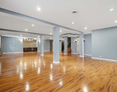 5280 Burnham Street - Photo Thumbnail 34