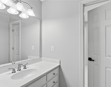 4563 Fountain Drive - Photo Thumbnail 19