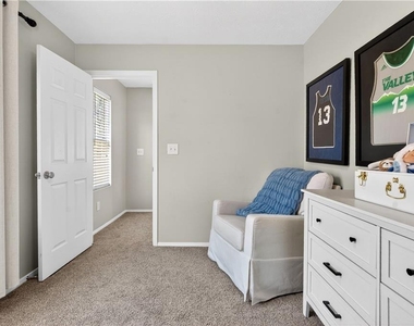 5035 N Bridges Drive - Photo Thumbnail 24