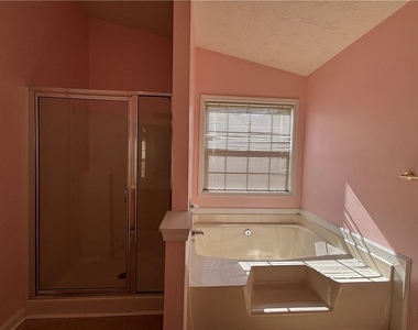 3287 Baymount Way - Photo Thumbnail 14