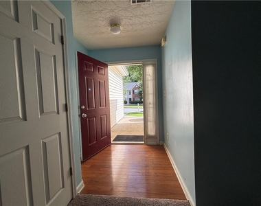 3287 Baymount Way - Photo Thumbnail 5
