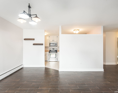 1049 W Ogden Avenue - Photo Thumbnail 4