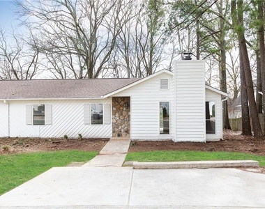 1604 Walker Street Se - Photo Thumbnail 1