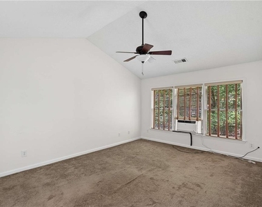 6285 Barwick Lane - Photo Thumbnail 19