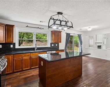 6285 Barwick Lane - Photo Thumbnail 9