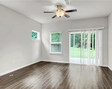 334 Wells Circle - Photo Thumbnail 13