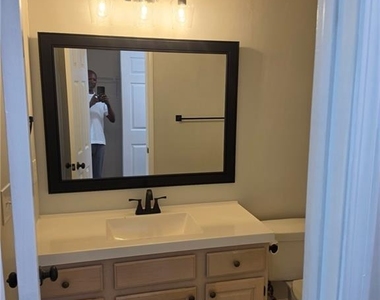 2736 Highland Ridge Nw - Photo Thumbnail 5