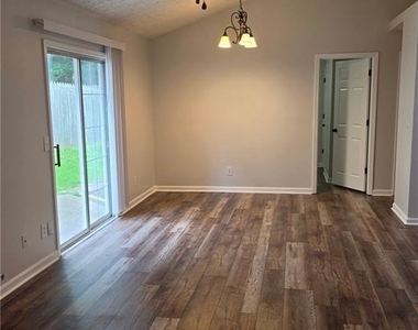 2736 Highland Ridge Nw - Photo Thumbnail 2