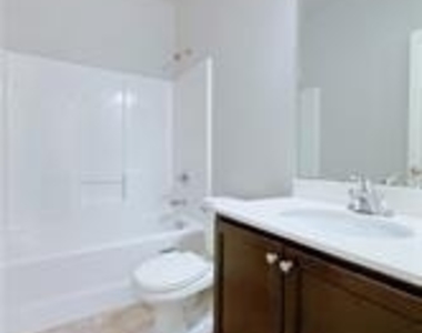 715 Mimosa Way - Photo Thumbnail 4