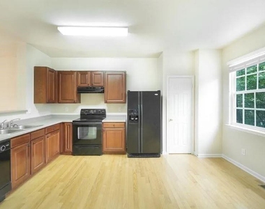 2251 Landing Ridge Drive - Photo Thumbnail 9