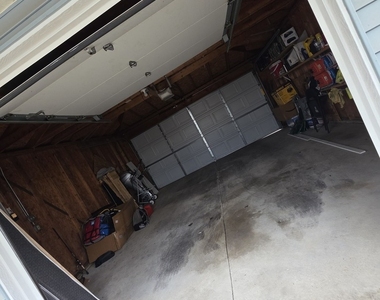 3419 W Beach Avenue - Photo Thumbnail 8