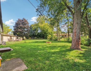 2610 Killarney Drive - Photo Thumbnail 13