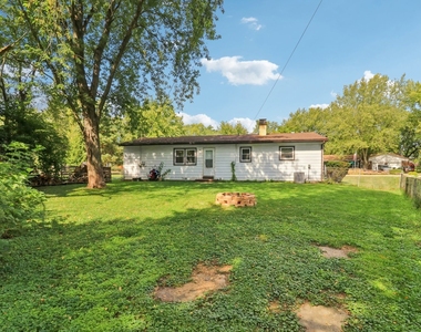 2610 Killarney Drive - Photo Thumbnail 12