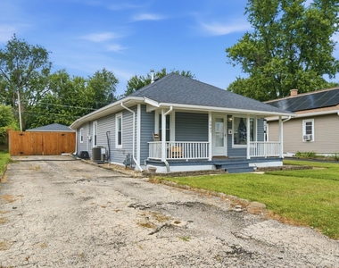 1907 Cora Street - Photo Thumbnail 3