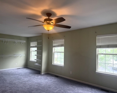 21529 Franklin Circle - Photo Thumbnail 21