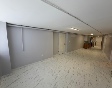 3914 W Diversey Avenue - Photo Thumbnail 4