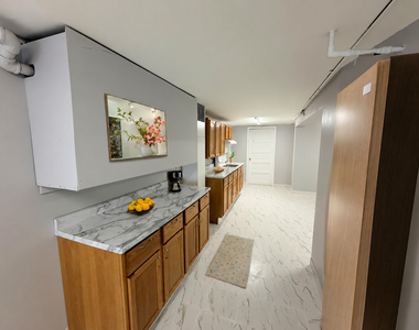 3914 W Diversey Avenue - Photo Thumbnail 5