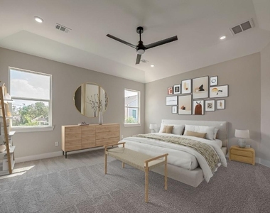 8128 Chateau Street - Photo Thumbnail 33