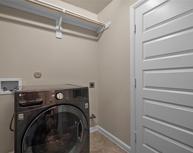 4808 Ladona Court - Photo Thumbnail 24
