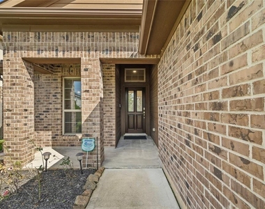 4808 Ladona Court - Photo Thumbnail 4