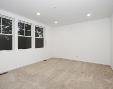 1245 Tuscany Drive - Photo Thumbnail 12