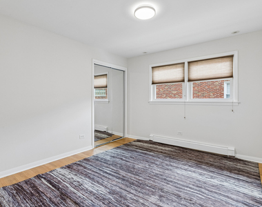 915 N Northwest Highway - Photo Thumbnail 5