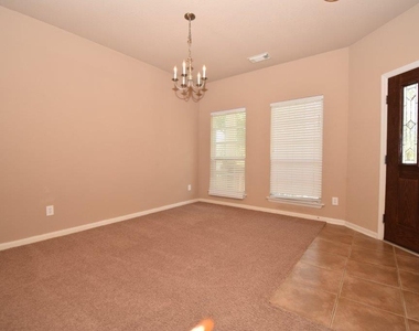 7027 Crockett Ridge Drive - Photo Thumbnail 6