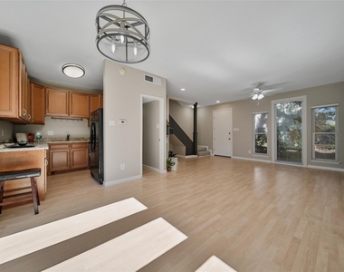 2100 Tanglewilde Street - Photo Thumbnail 3