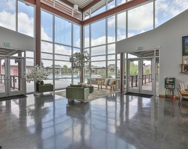 2810 Bluesage Bluff Drive - Photo Thumbnail 43