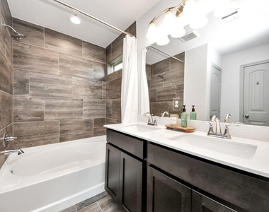 7971 Tuscan Cypress Dr Drive - Photo Thumbnail 19