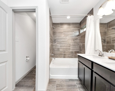7971 Tuscan Cypress Dr Drive - Photo Thumbnail 20