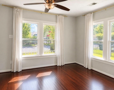 4109 De George Street - Photo Thumbnail 13
