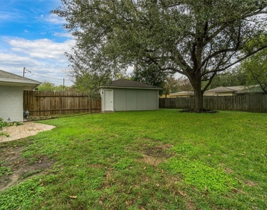 8326 Hazen Street - Photo Thumbnail 19